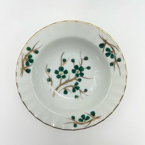 🔱🌿🔱🌿Regal China - small Porcelain bowl.